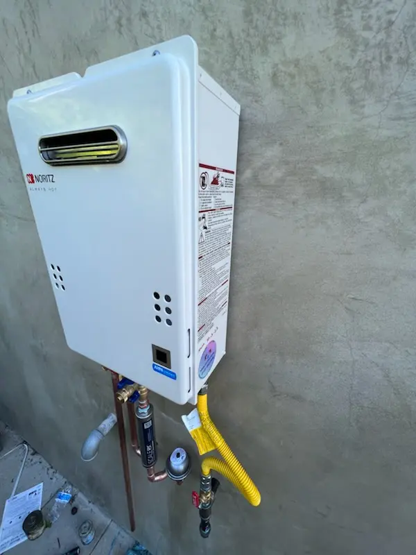 Tankless water heater installation for Englewood South homes